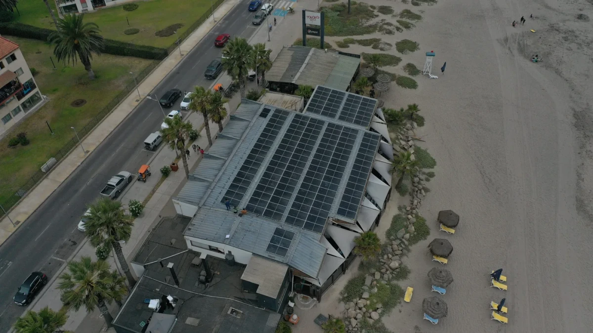 Proyecto Tololo Beach: Un hito de independencia energética en la Región de Coquimbo