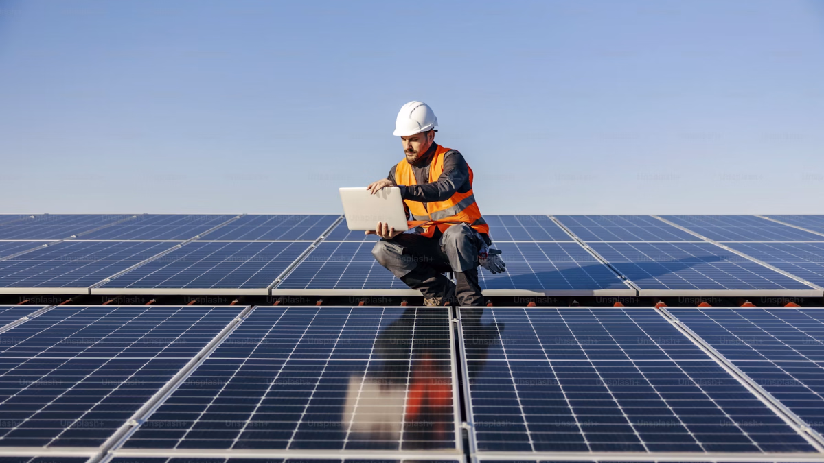 ¿Qué pasa si tengo paneles solares y no hay sol?