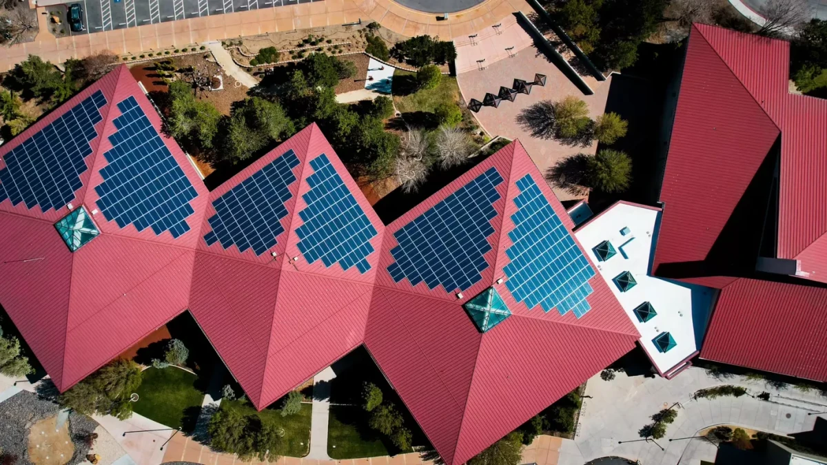 ¿Siempre son necesarias las baterías en una instalación de paneles solares?